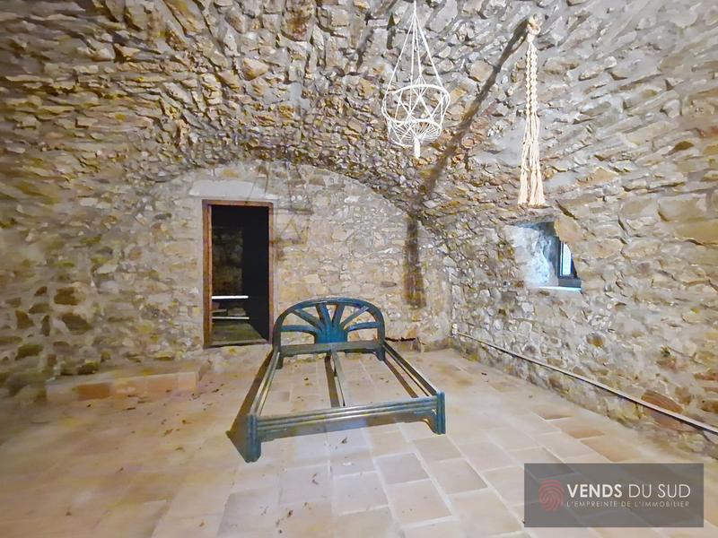 Maison en pierre - 56 m² - 4 pièces