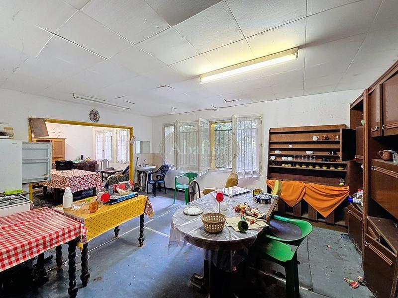 Immeuble - 300 m² - 14 pièces