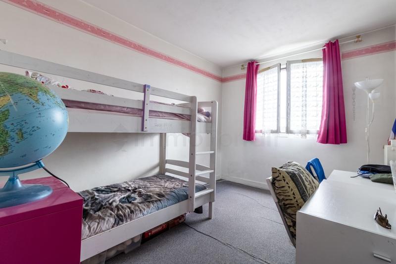 Appartement - 99 m² - 5 pièces