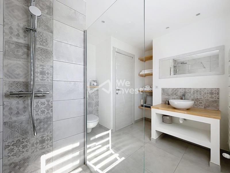 Villa - 197 m² - 7 pièces