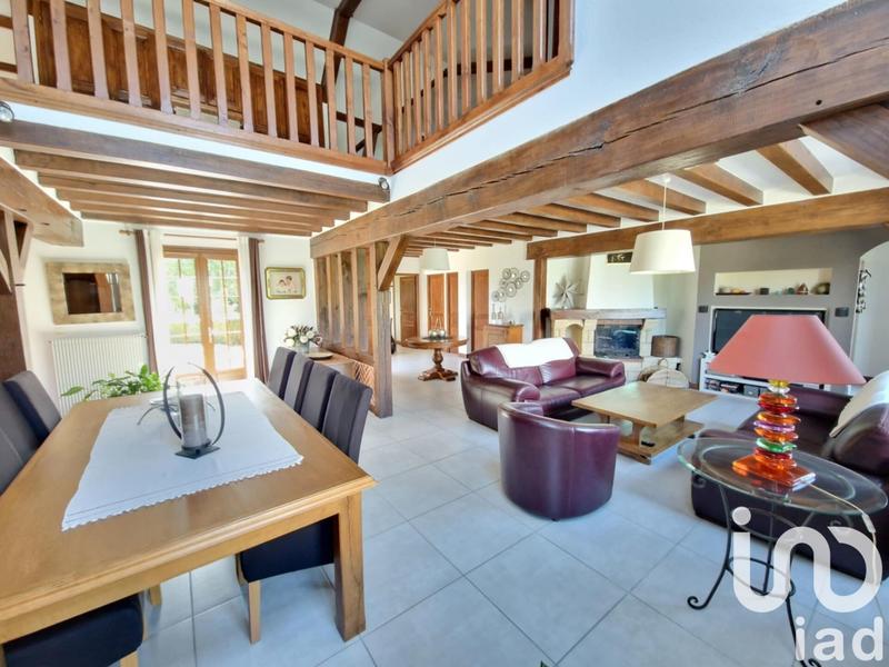 Maison - 300 m² - 9 pièces