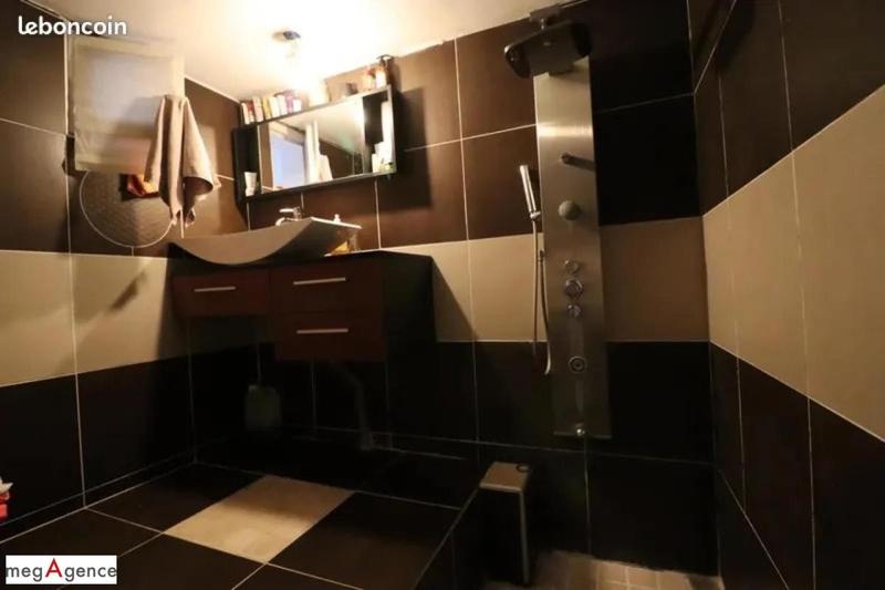 Maison - 164 m² - 6 pièces