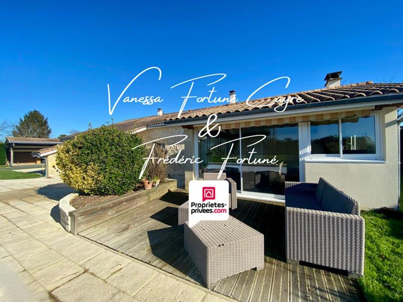 Maison - 212 m² - 5 pièces