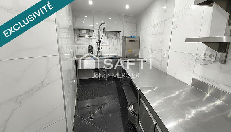 Local commercial - 200 m² - 4 pièces