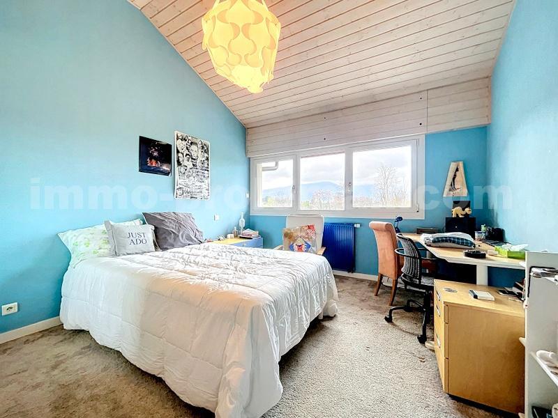 Maison - 297 m² - 7 pièces