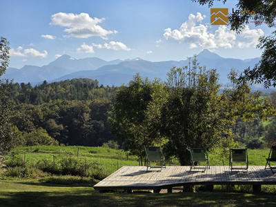 Maison traditionnelle - 310 m² - 10 pièces