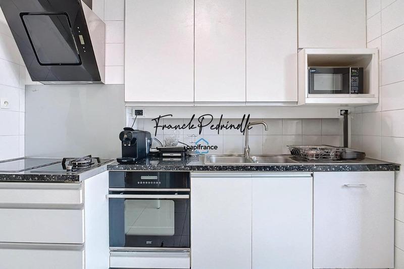 Appartement - 92 m² - 3 pièces