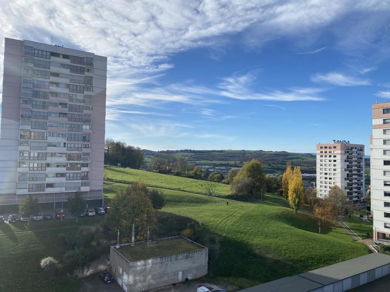 Appartement - 101 m² - 5 pièces