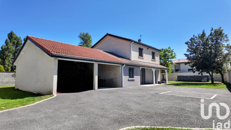 Maison - 121 m² - 6 pièces