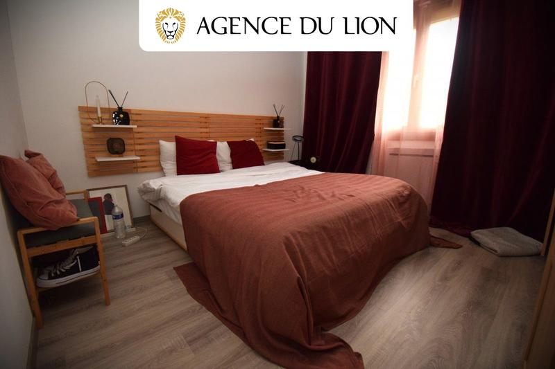 Pavillon - 83 m² - 6 pièces