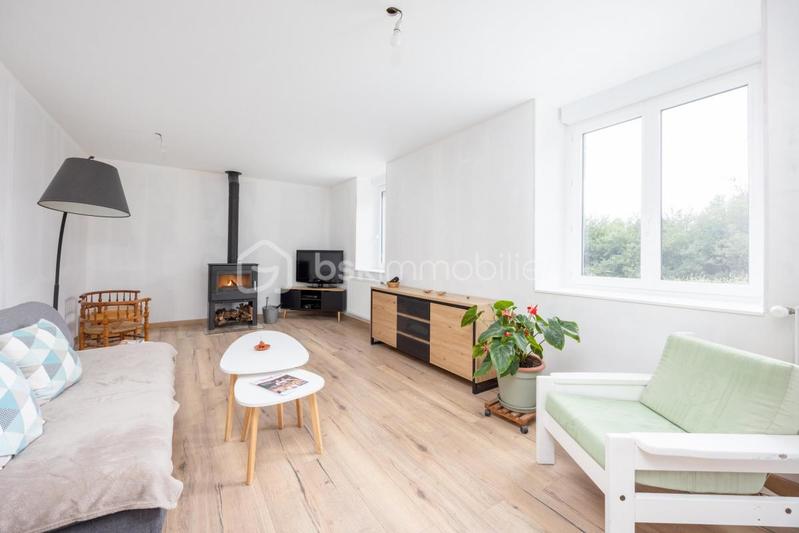 Maison en pierre - 215 m² - 11 pièces