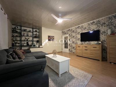 Maison - 219 m² - 8 pièces