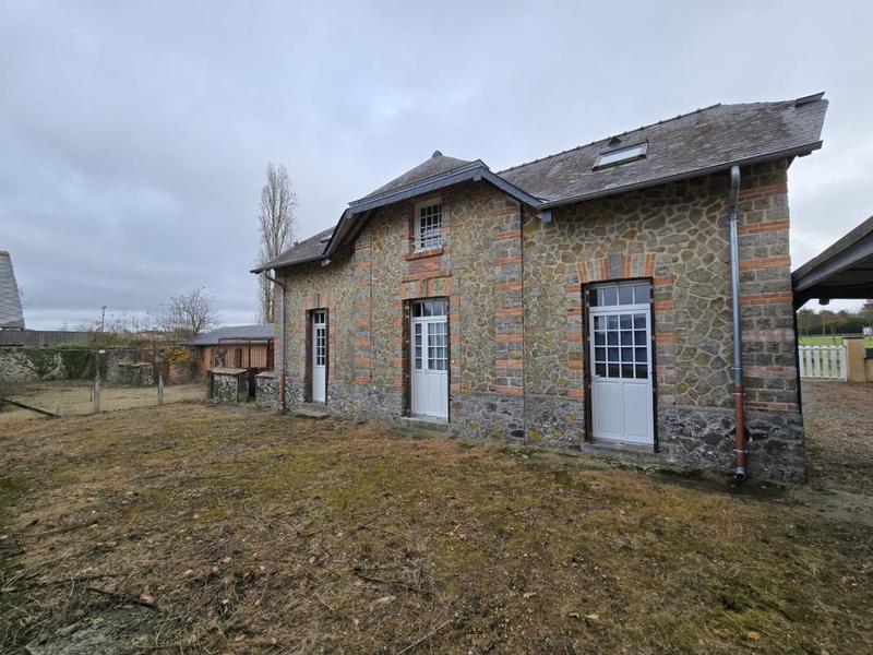 Maison en pierre - 62 m² - 4 pièces