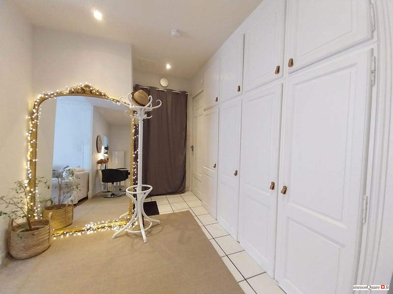 Appartement - 80 m² - 3 pièces