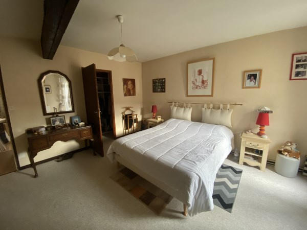 Maison - 150 m² - 8 pièces