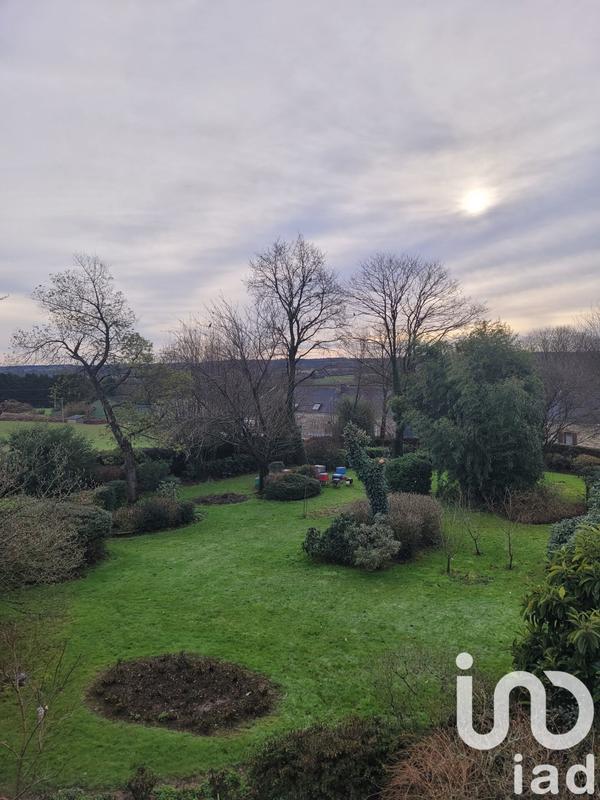 Maison - 228 m² - 10 pièces