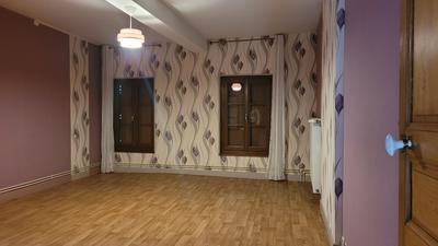 Maison - 87 m² - 4 pièces