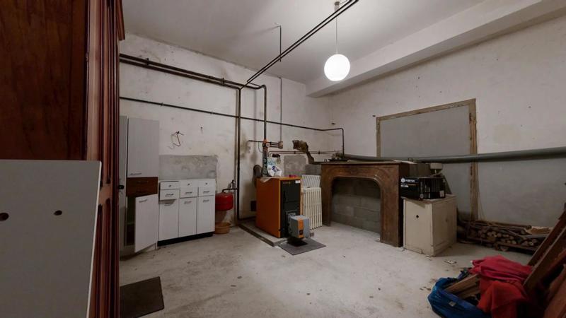 Maison bourgeoise - 212 m² - 6 pièces