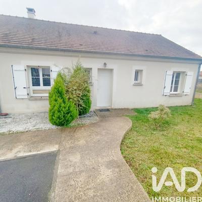 Maison - 82 m² - 4 pièces