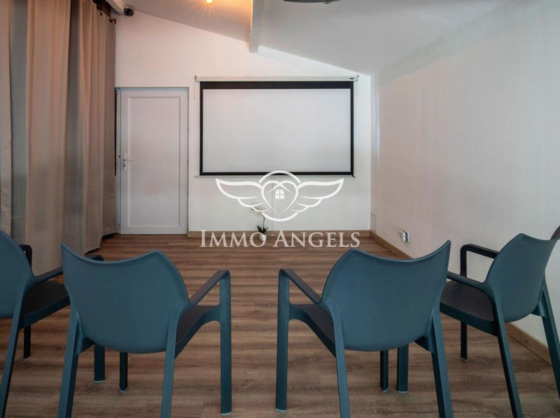 Maison - 175 m² - 7 pièces