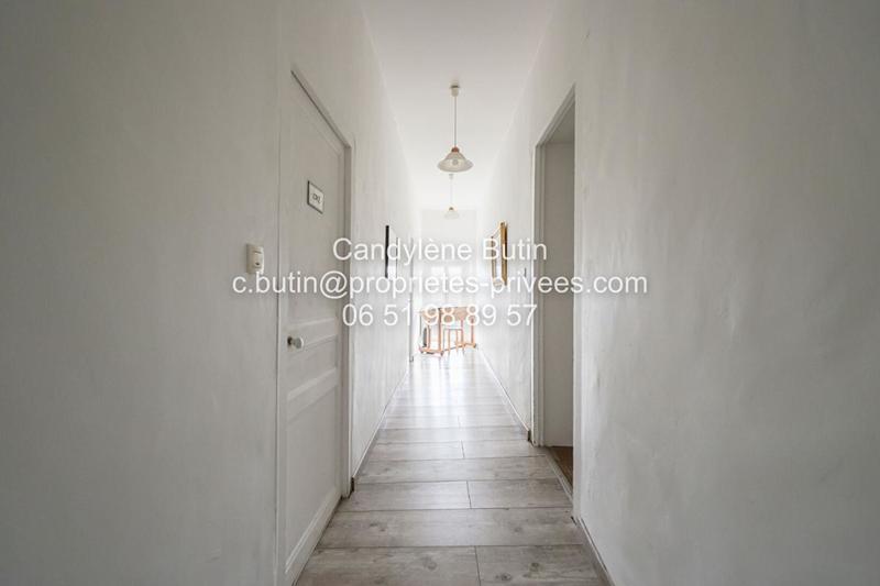 Maison - 320 m² - 12 pièces