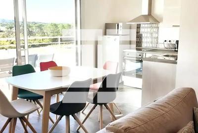 Appartement - 68 m² - 4 pièces