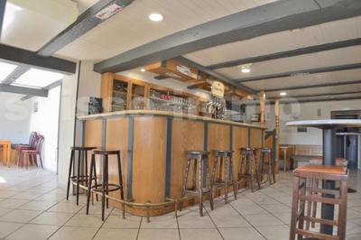 Maison de village - 446 m² - 10 pièces