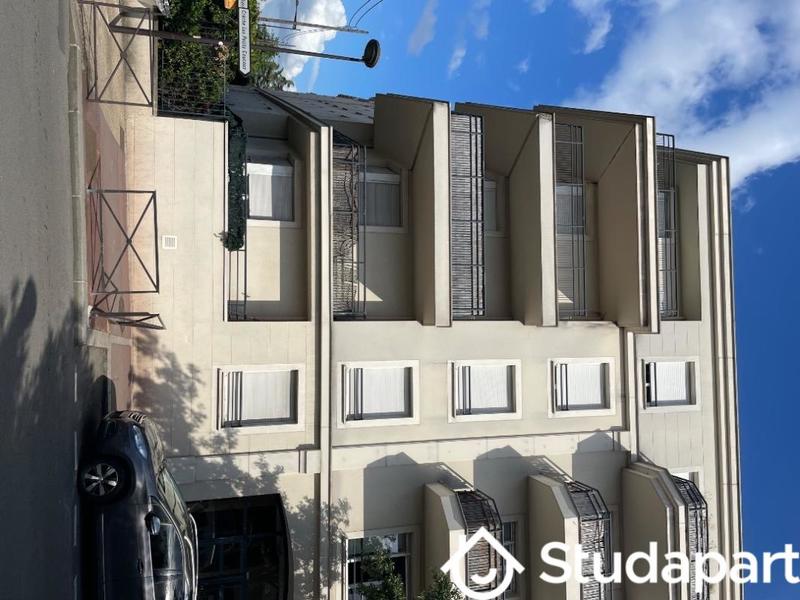 Chambre - 33 m² - 1 pièce