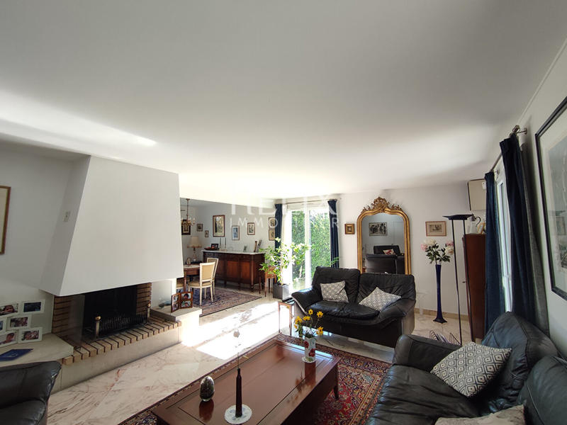 Maison - 153 m² - 7 pièces