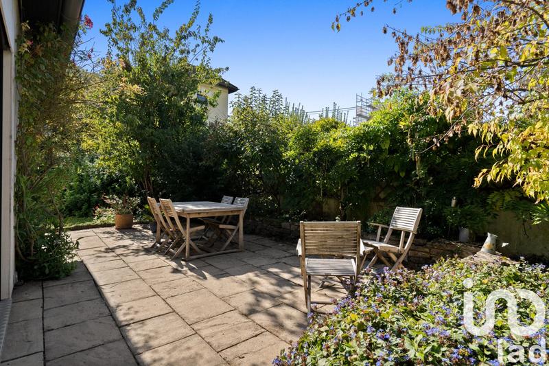 Maison - 183 m² - 6 pièces