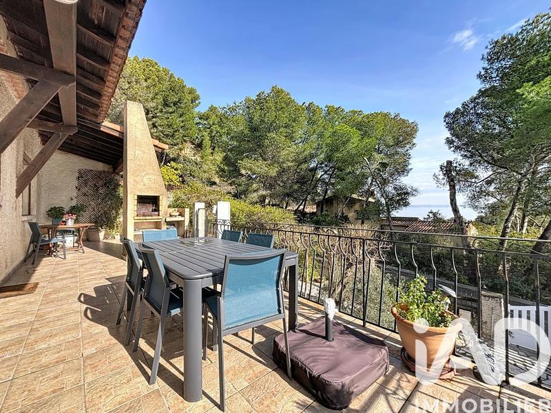 Maison - 170 m² - 7 pièces