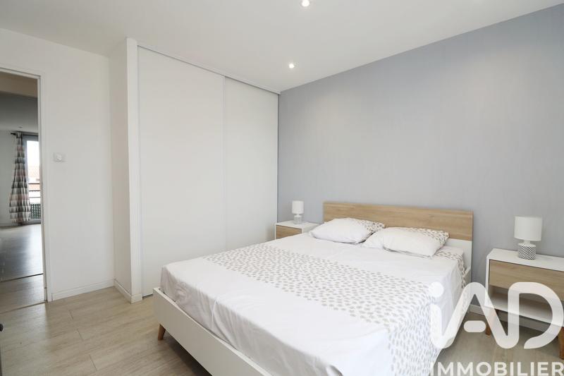 Appartement - 90 m² - 4 pièces