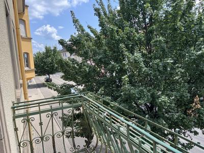 Appartement - 93 m² - 3 pièces