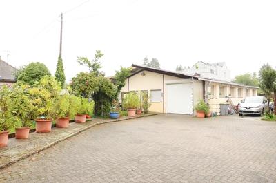 Maison - 303 m² - 10 pièces