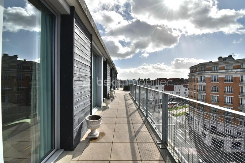 Appartement - 132 m² - 4 pièces