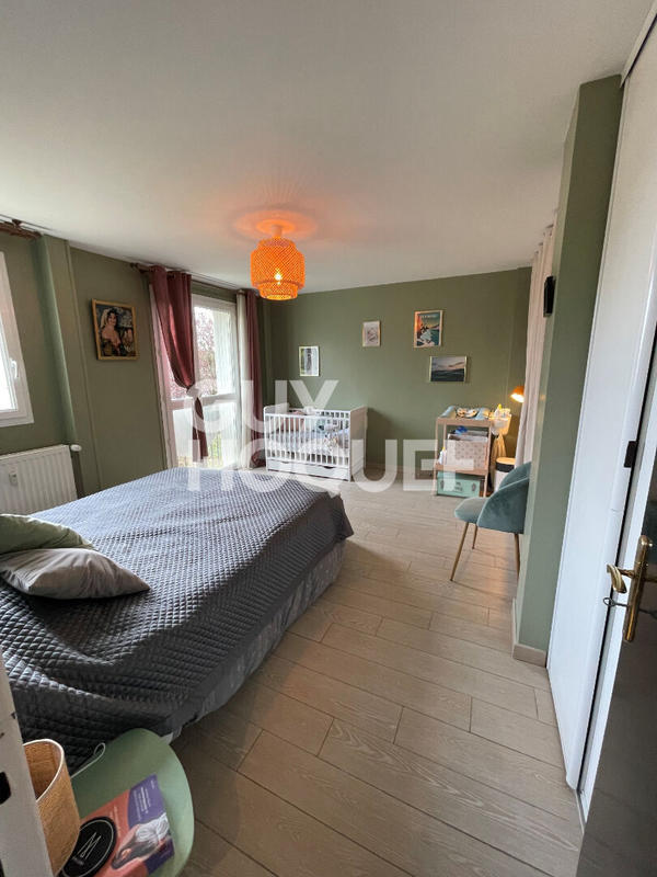 Appartement - 82 m² - 3 pièces