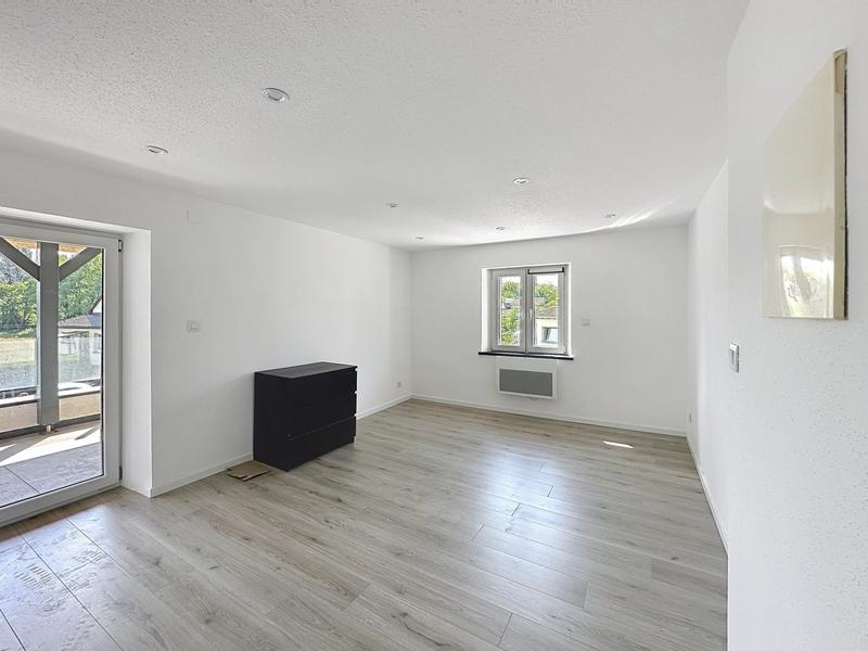Maison - 217 m² - 7 pièces