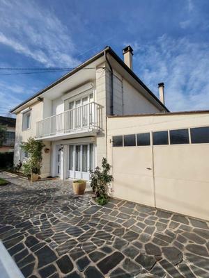 Maison - 165 m² - 5 pièces