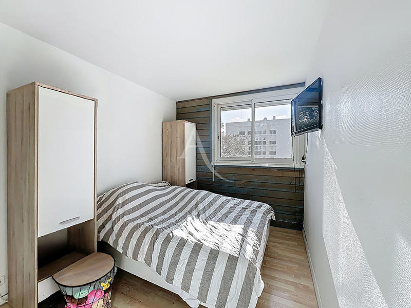 Appartement - 84 m² - 5 pièces