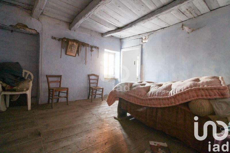 Maison de village - 180 m² - 8 pièces