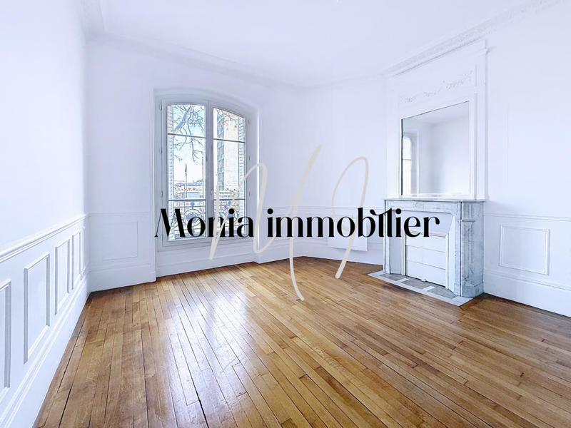 Appartement - 110 m² - 5 pièces