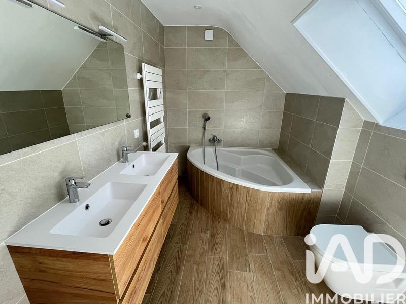 Appartement - 129 m² - 6 pièces