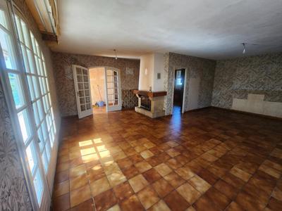 Maison - 160 m² - 6 pièces
