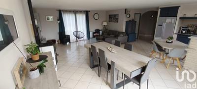 Maison - 136 m² - 5 pièces