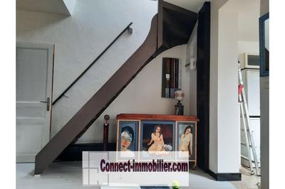 Maison - 96 m² - 6 pièces