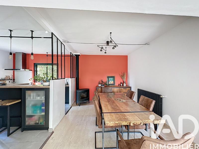 Maison - 180 m² - 6 pièces