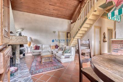 Maison ancienne - 93 m² - 6 pièces