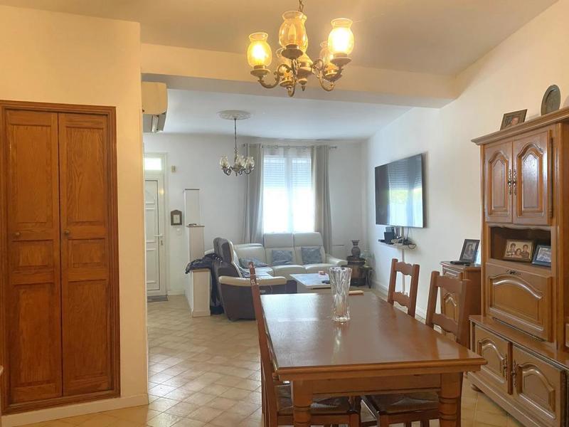 Maison de ville - 142 m² - 8 pièces