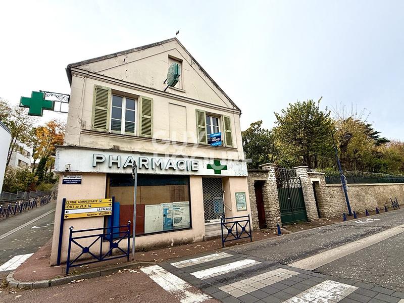 Immeuble - 7 pièces