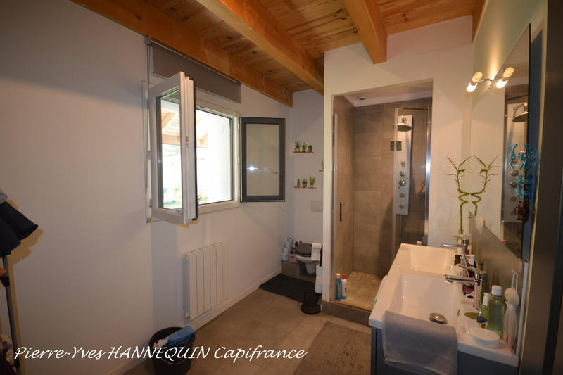 Maison - 187 m² - 7 pièces